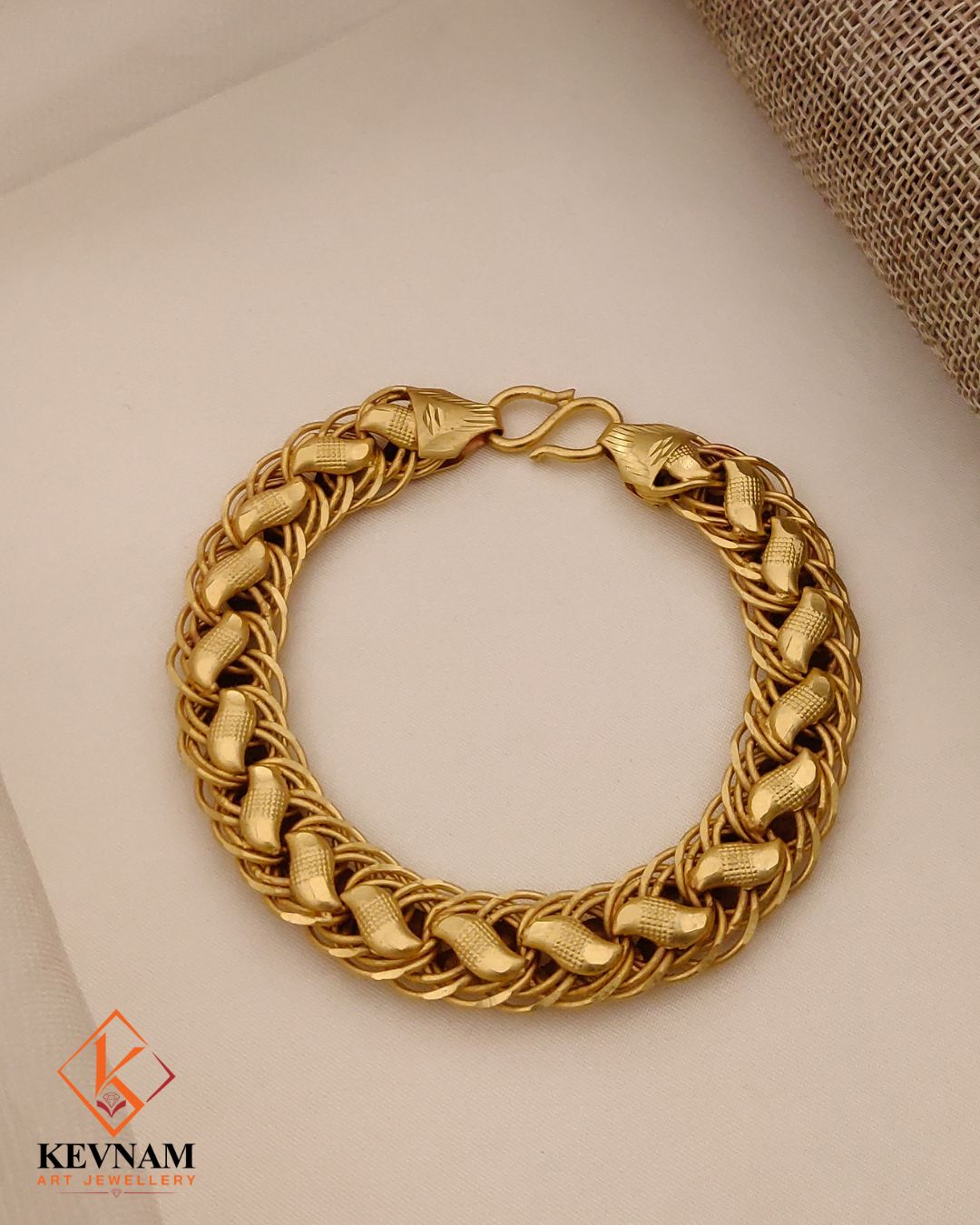 Royal Woven Wave Bracelet