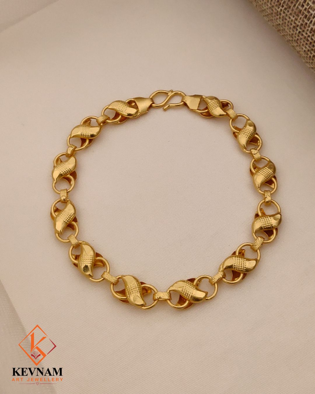 Fancy Link Bracelet for Men