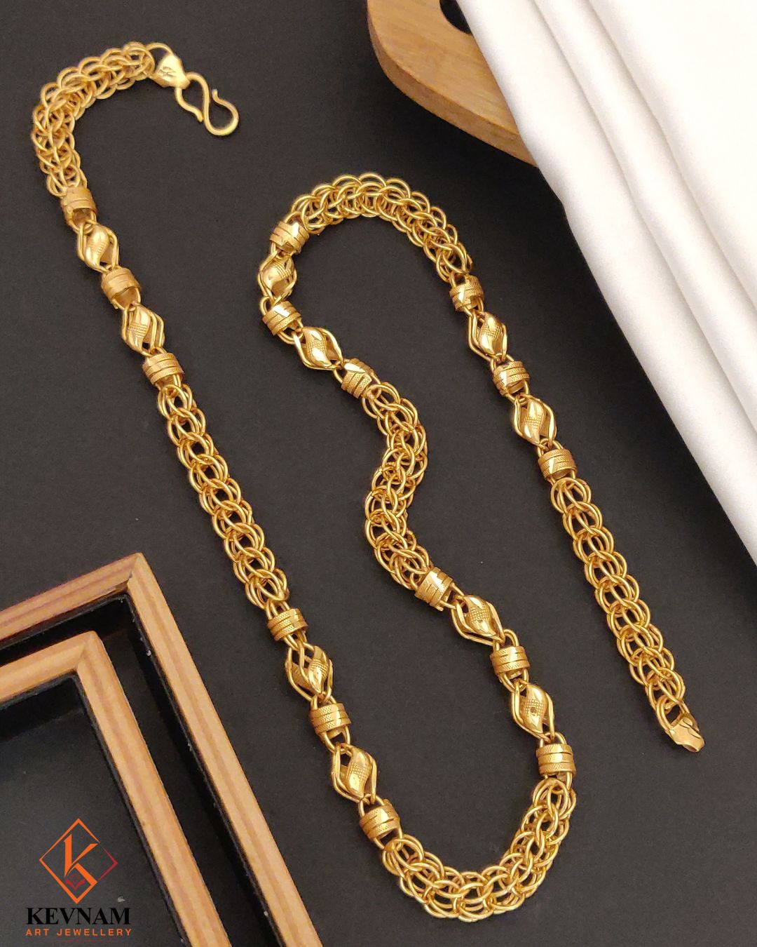 Gold Plated Royal Braided Barrel Link Chain for Men.