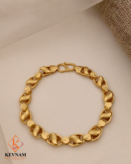 Premium Fancy Heart Link Gold Plated Bracelet for Men