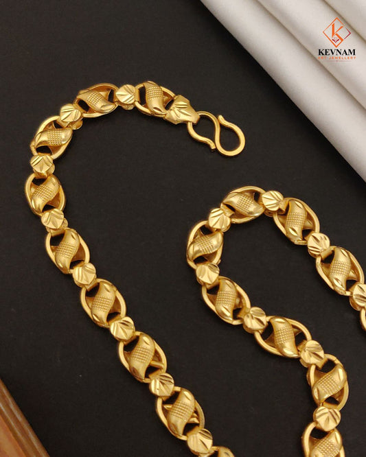 Exclusive Design Gold Plated Koyali Bindi Chain For Mens.