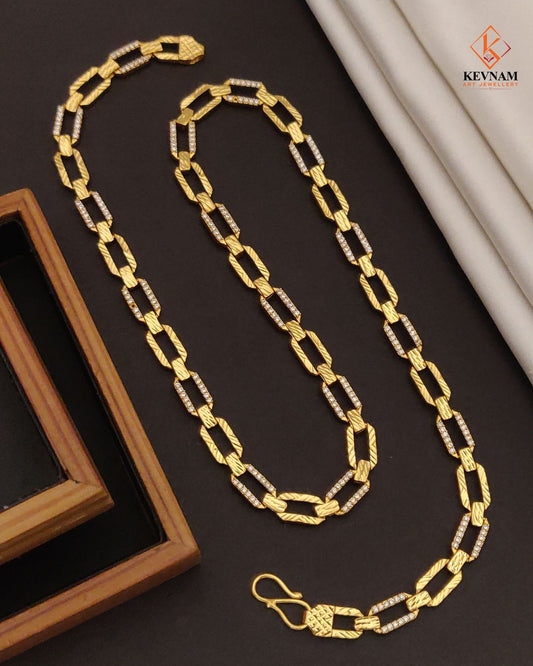 New Beautiful Design Premium-Grade Quality Daimond Gold Chain for Men.